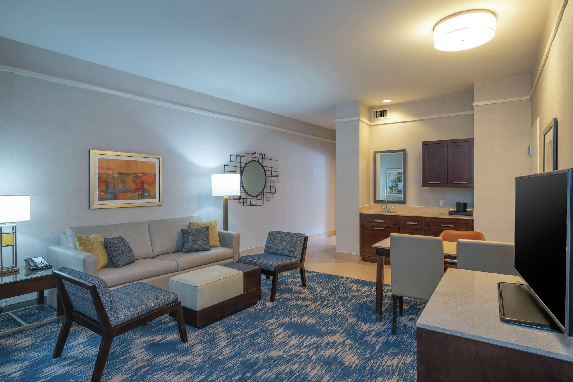 Embassy Suites By Hilton Alexandria Old Town Zewnętrze zdjęcie