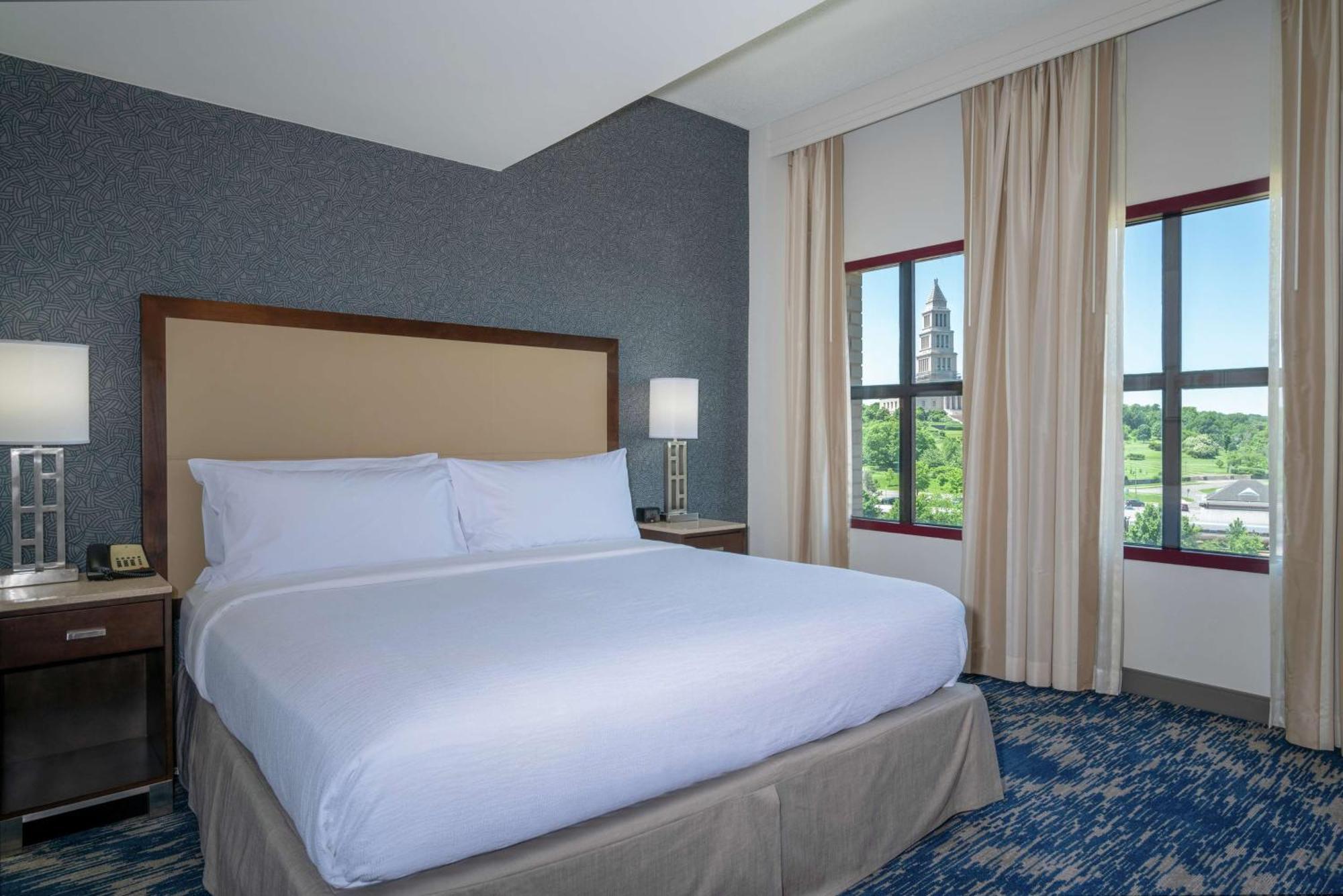 Embassy Suites By Hilton Alexandria Old Town Zewnętrze zdjęcie